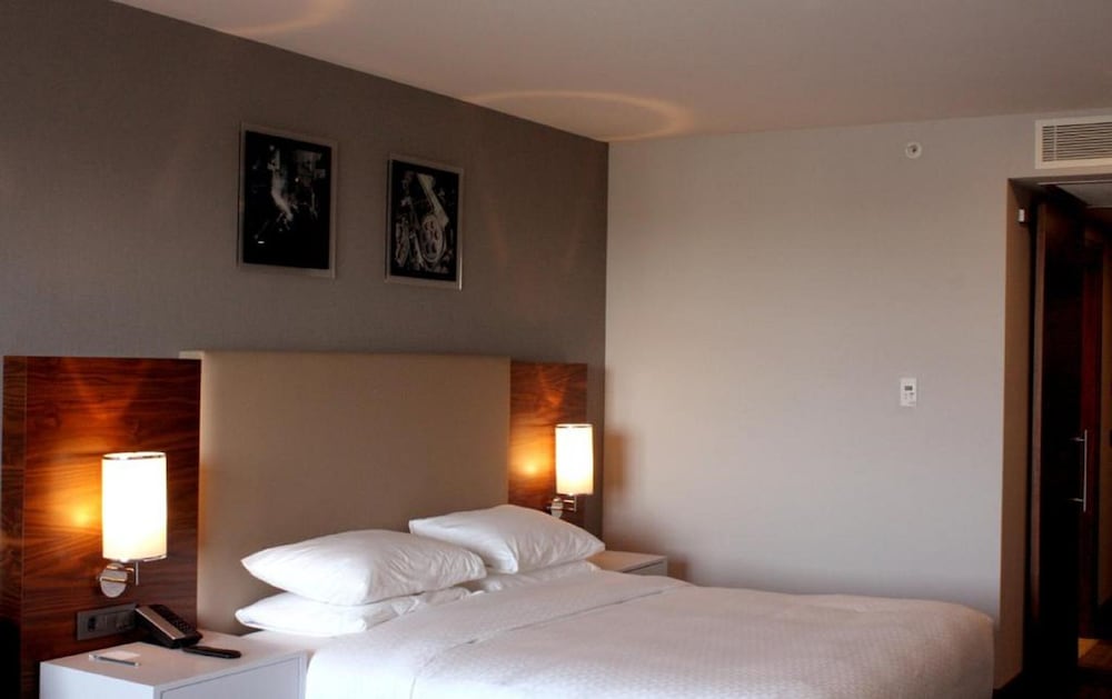 BOF Hotels Business 10