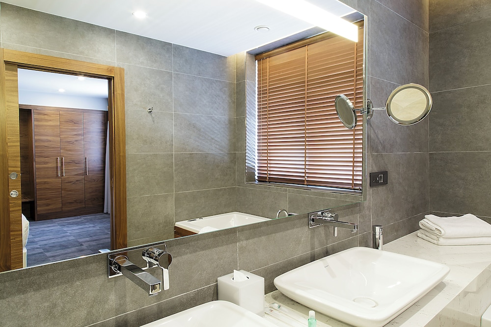 BOF Hotels Business 20