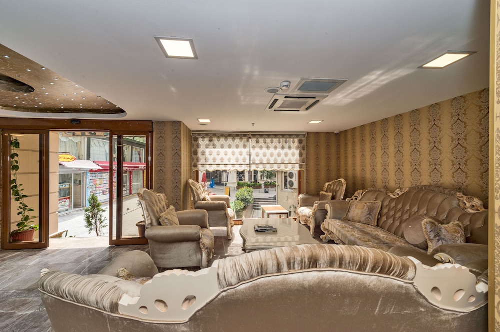 Grand Pamir Hotel 7