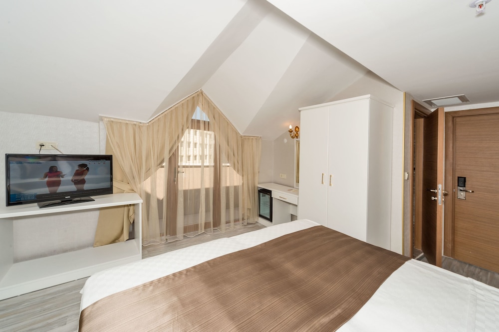 Grand Pamir Hotel 15