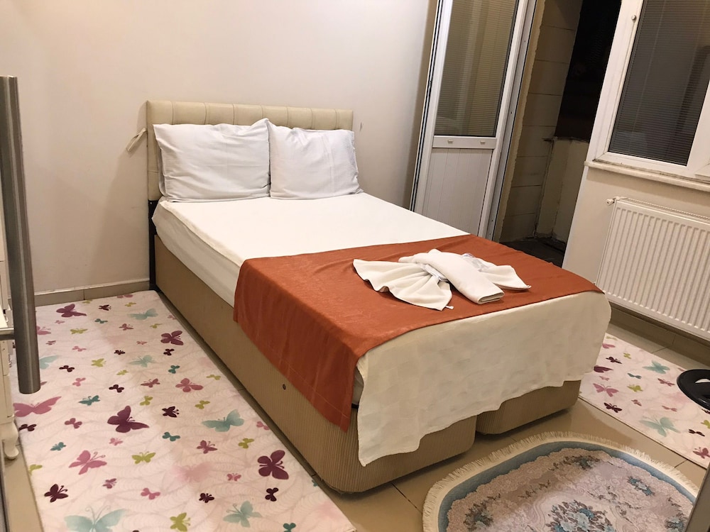 Grand Pamir Hotel 21