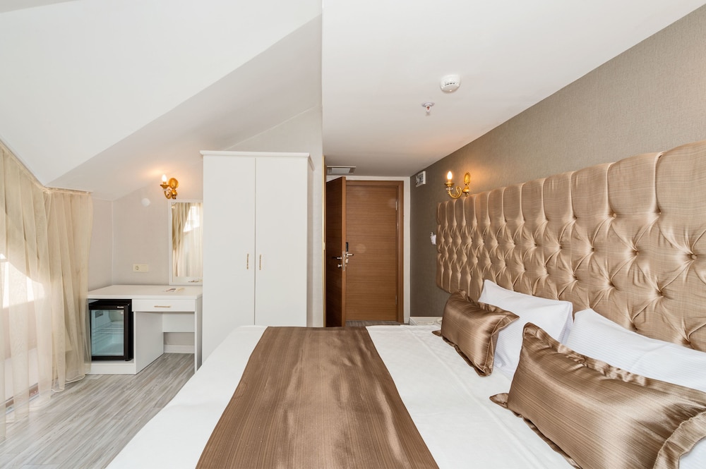 Grand Pamir Hotel 17