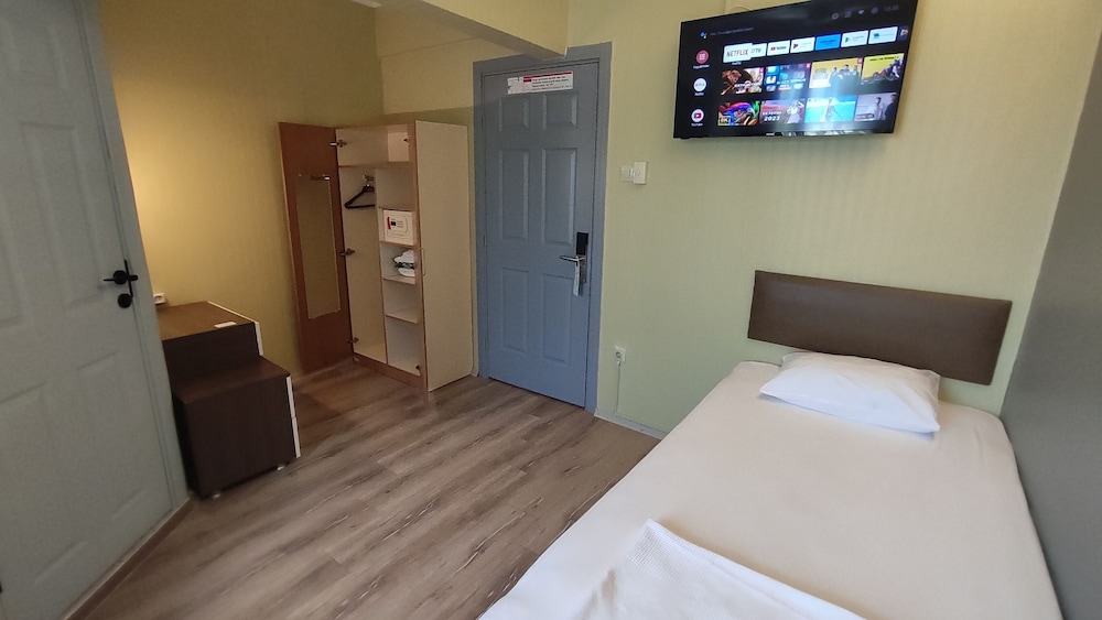 Hotel Torun 18