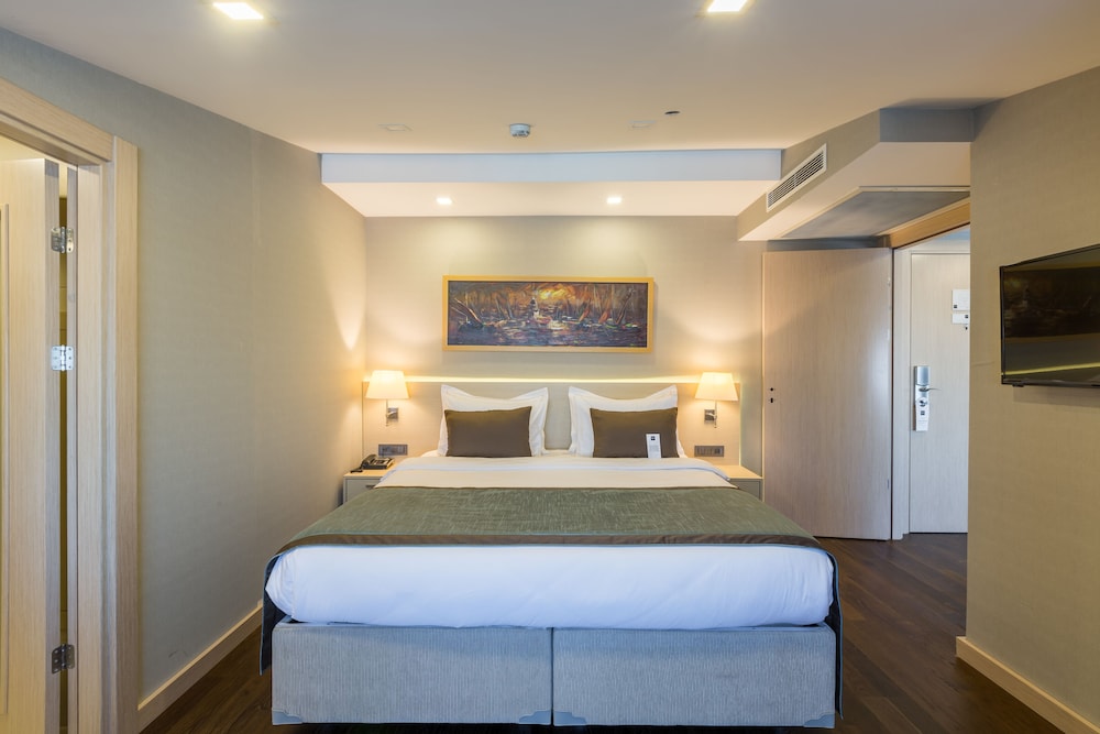 Molton Monapart Mecidiyekoy 13