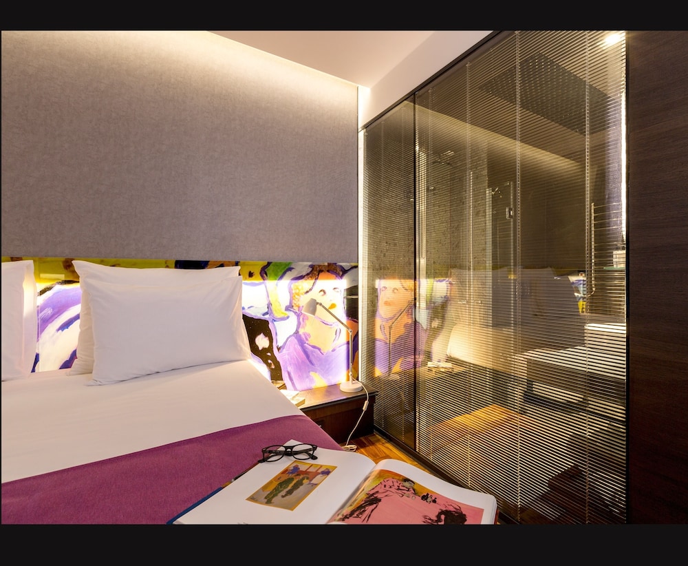 Lampa Design Hotel 20