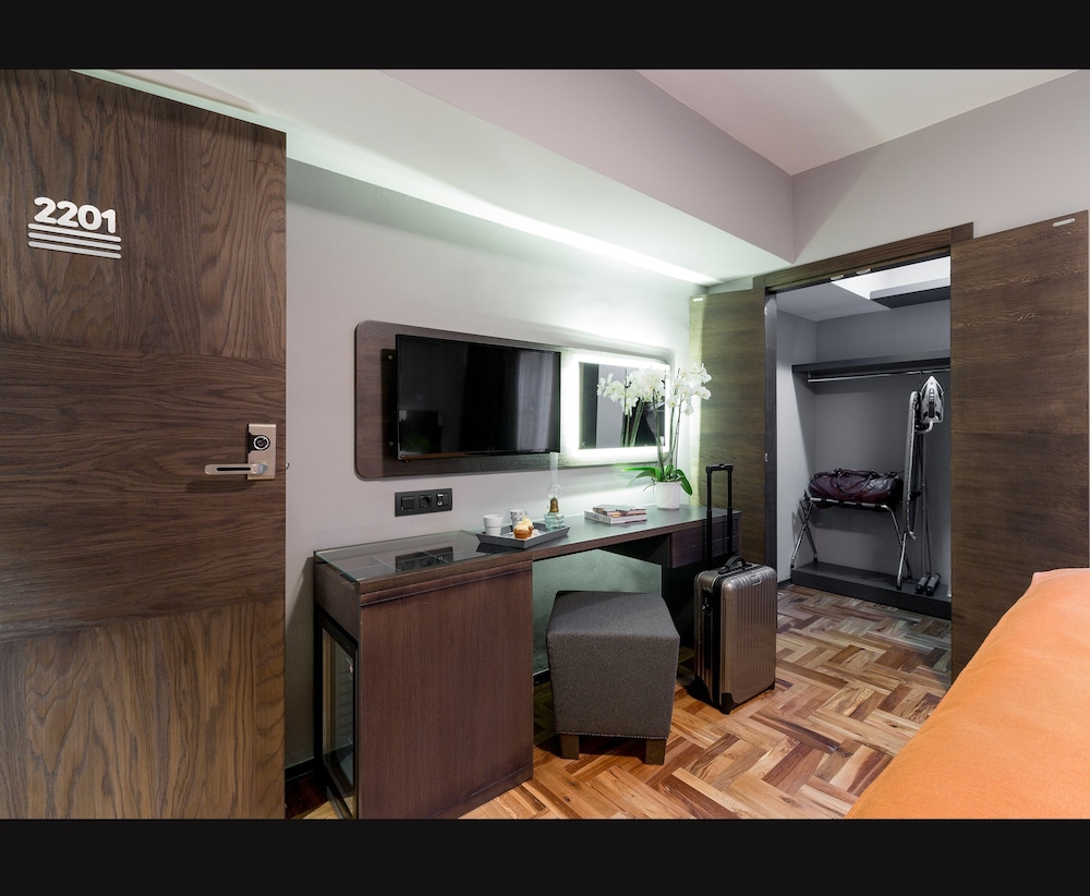 Lampa Design Hotel 15