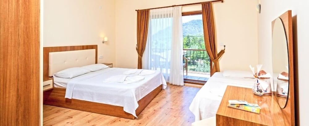 Adrasan Deniz Otel 12