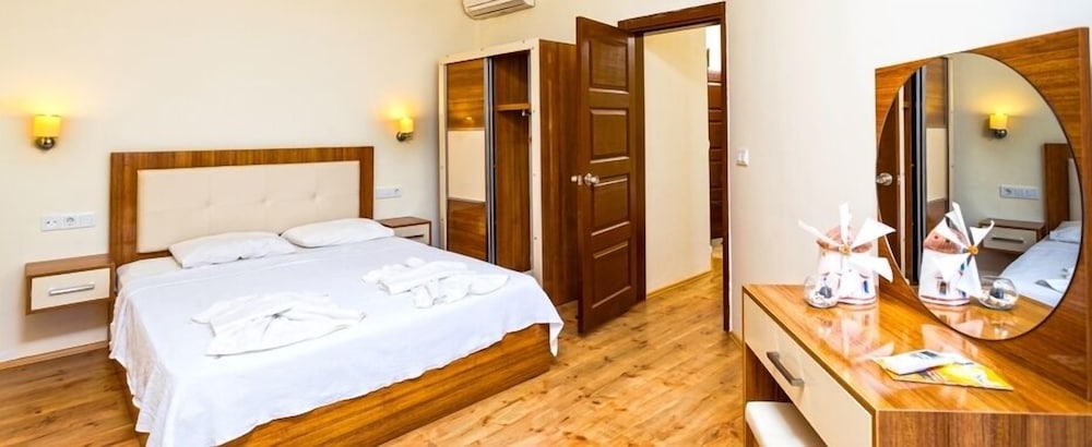 Adrasan Deniz Otel 11