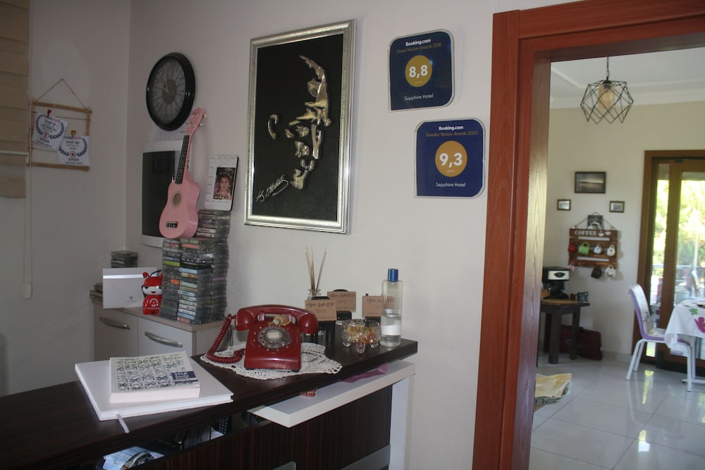 Sapphire Hotel 3