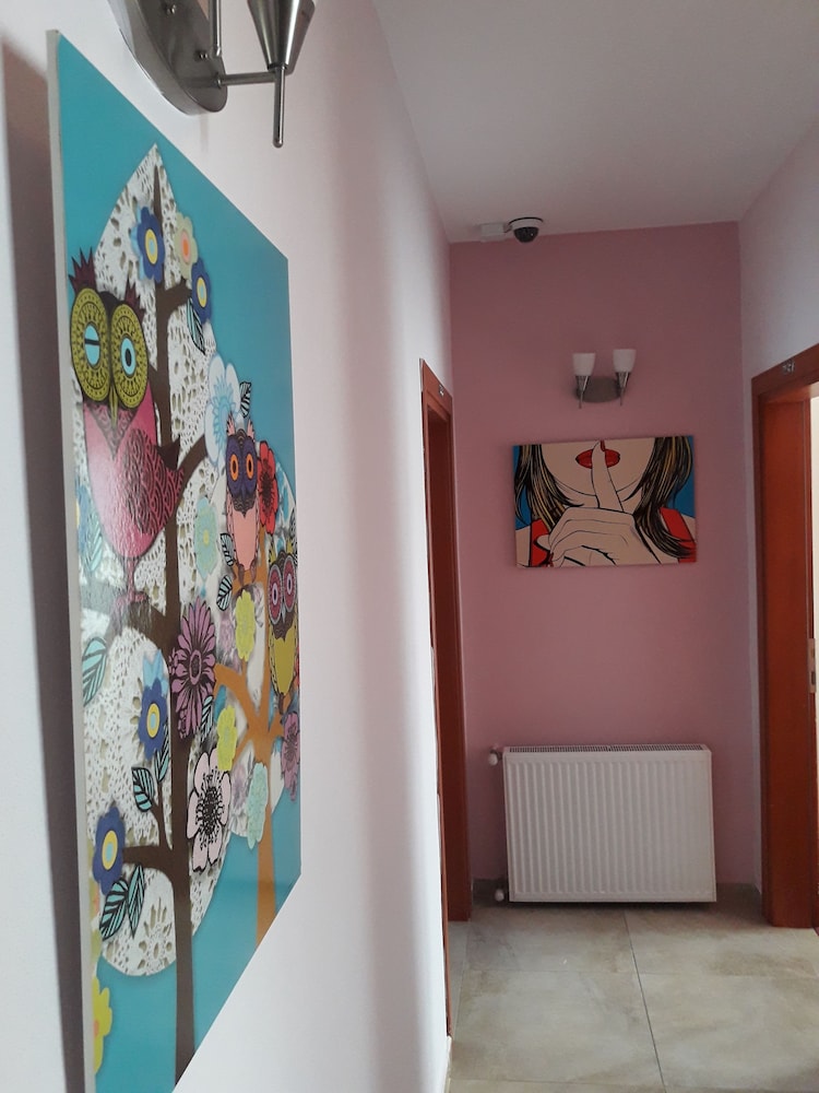 Sapphire Hotel 23