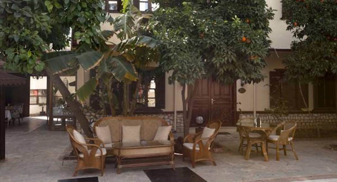 Castle Boutique Hotel 12