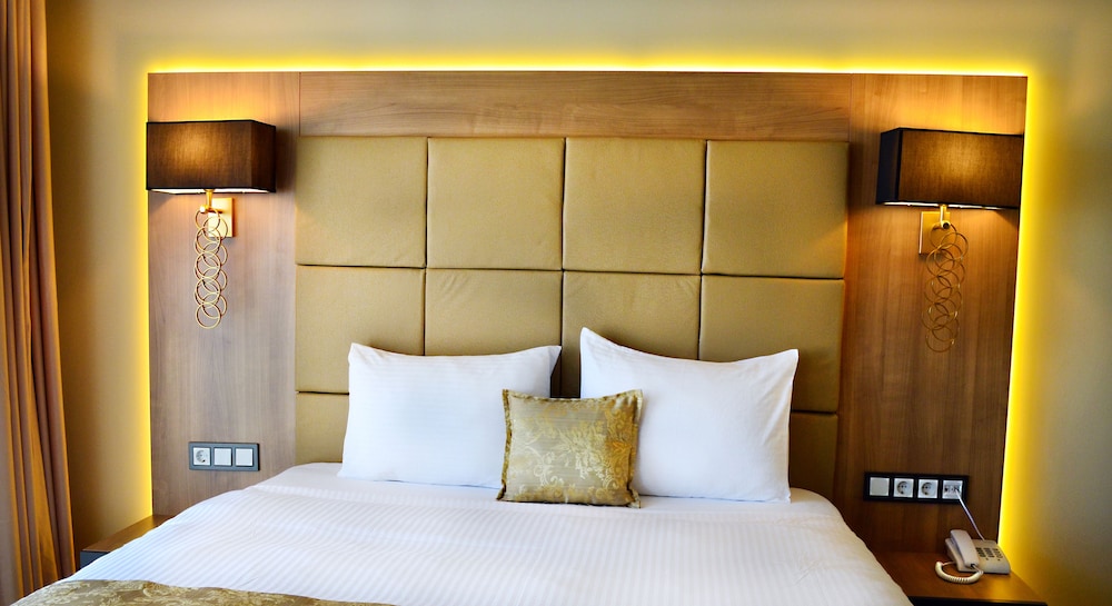 City Live Otel 6