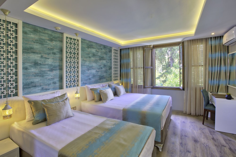 Route Hotel Kaleici 16