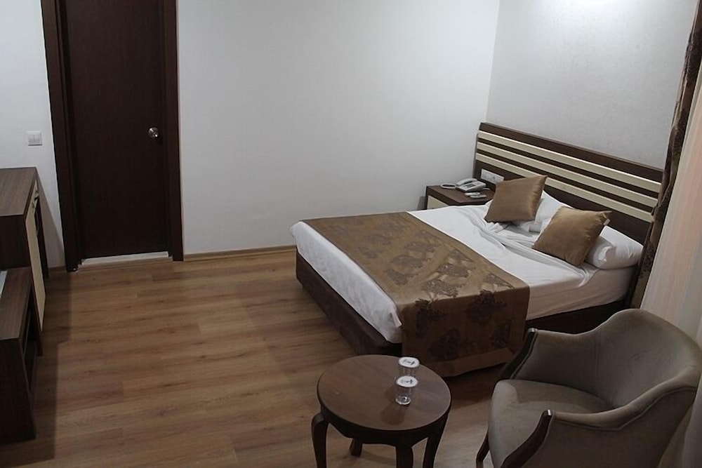 Olbia Hotel 7