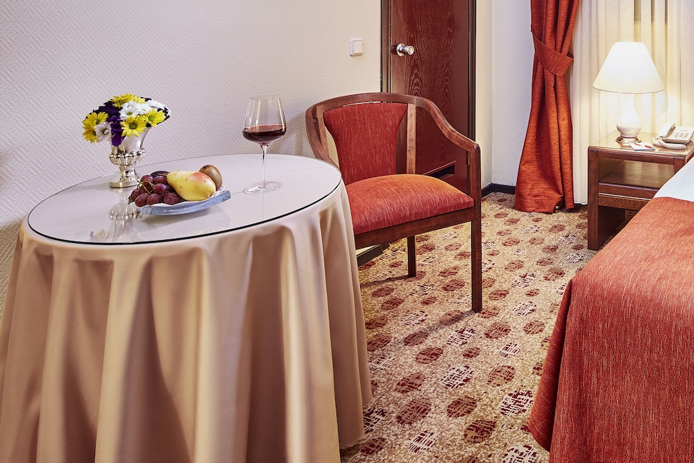 Günes Hotel Merter 15