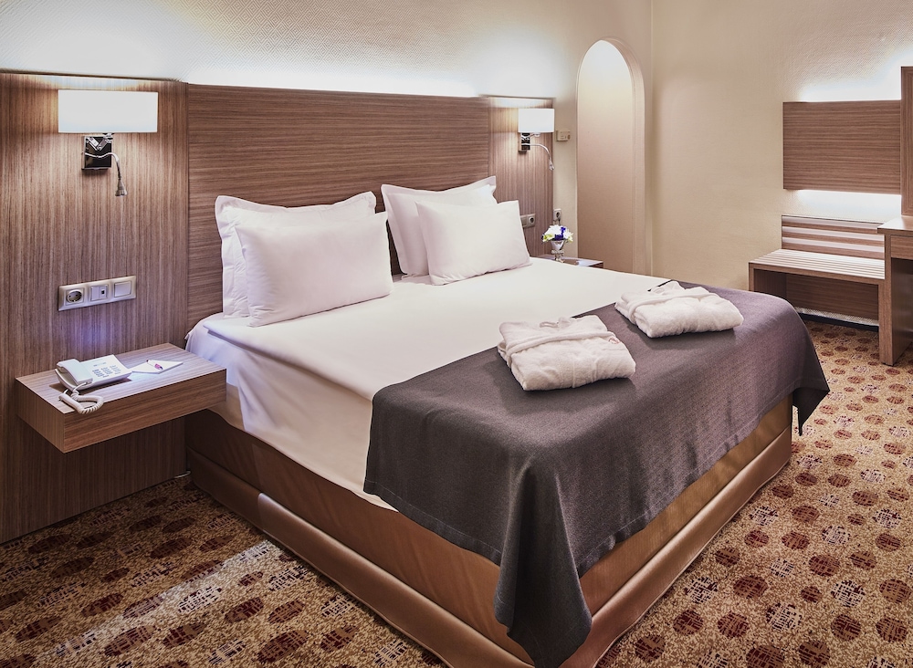 Günes Hotel Merter 16