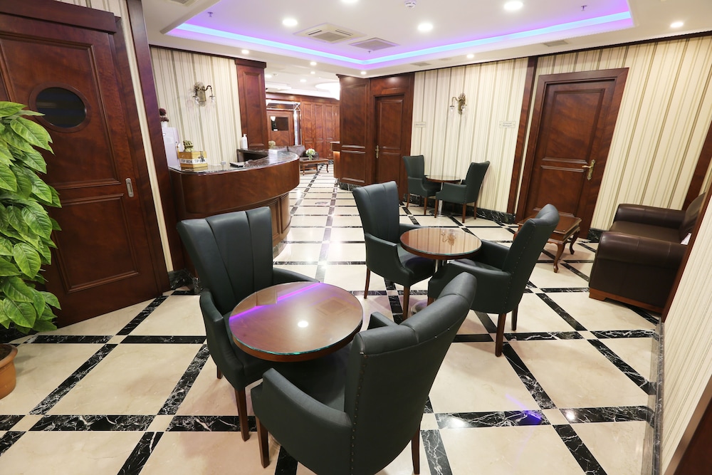 Alpinn Hotel 6