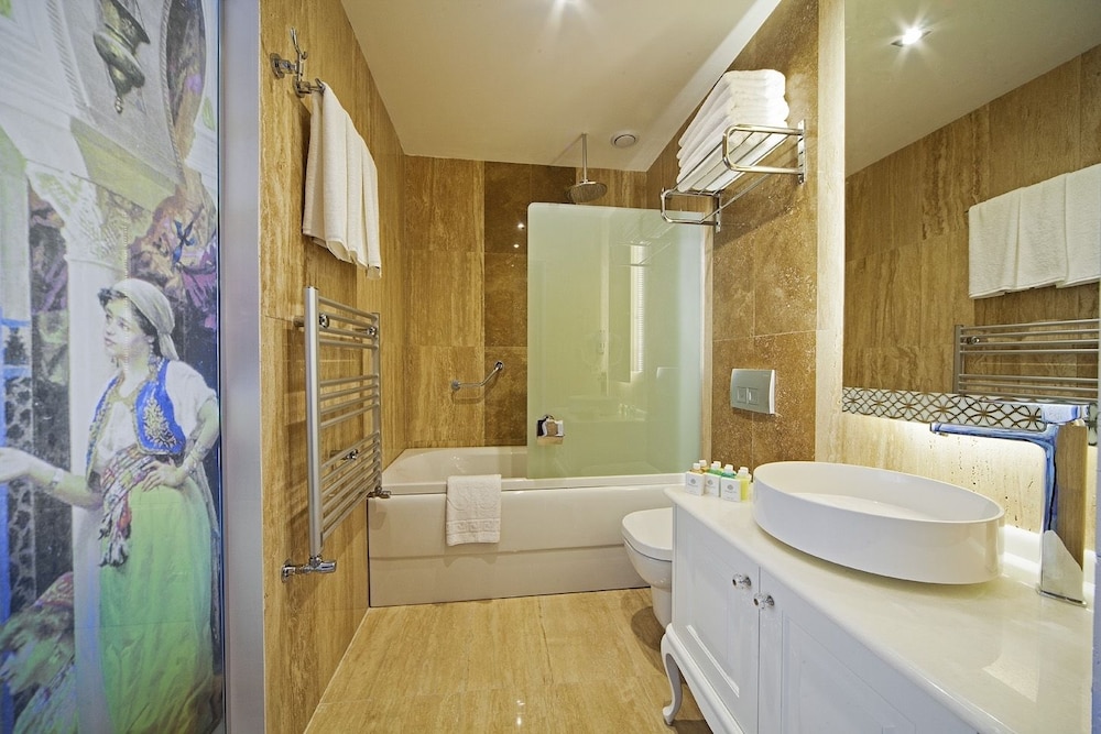 Azade Premier 21