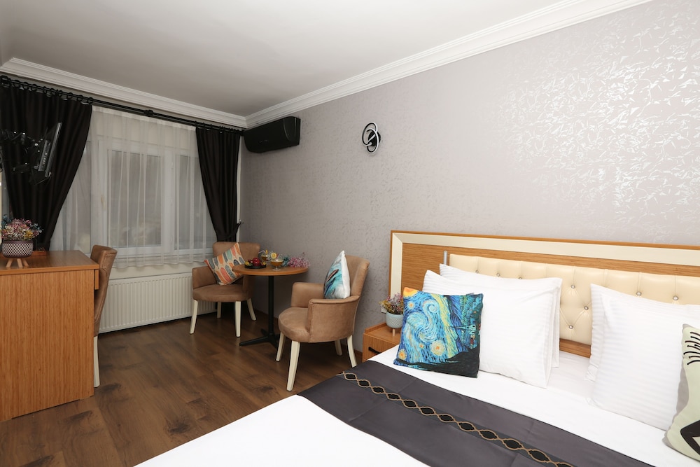 Azre Hotel 22