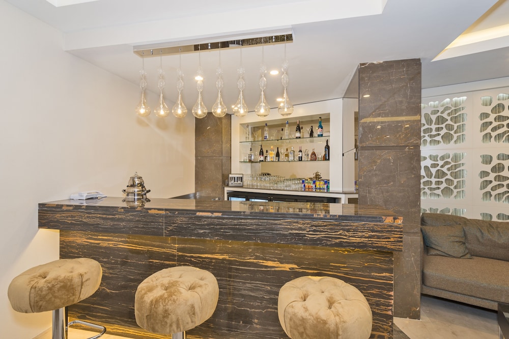 Bisetun Hotel 19