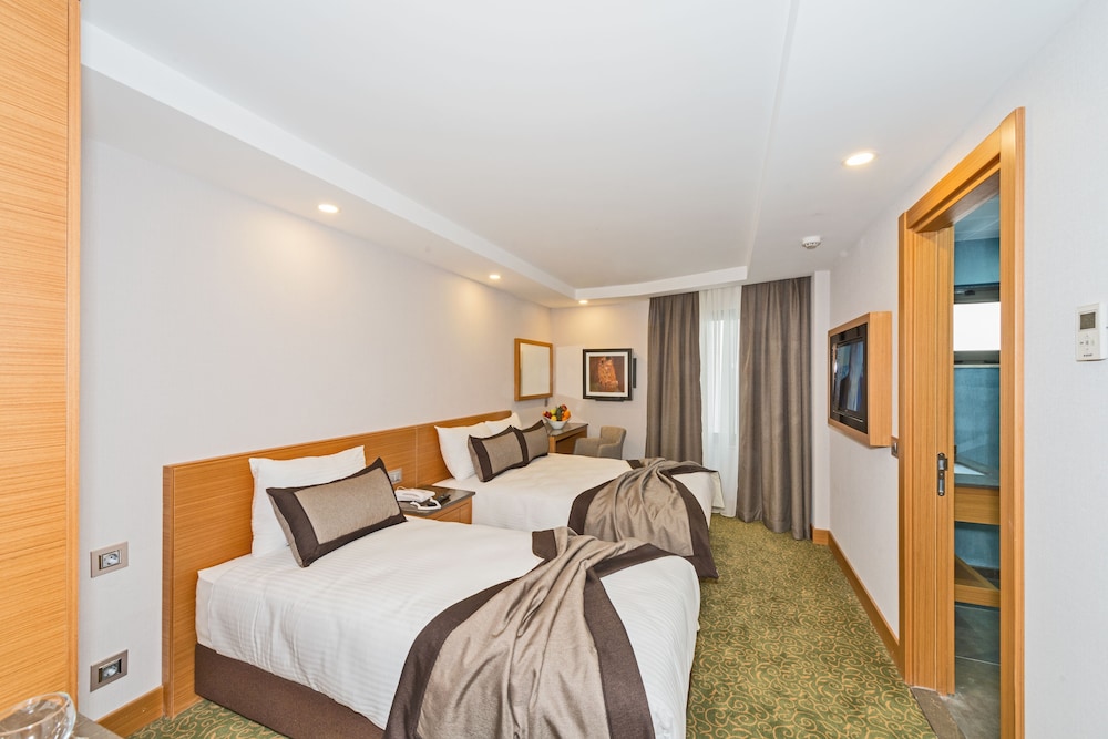Bisetun Hotel 7