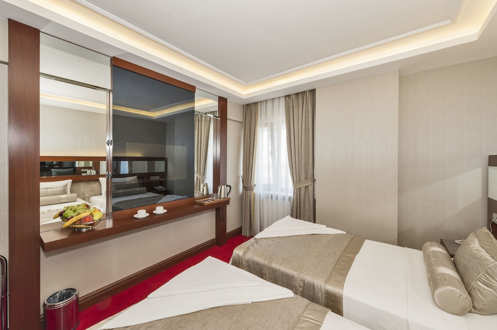 Escardin Hotel 23