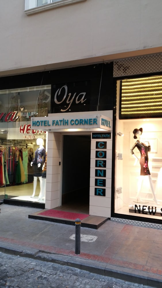 Fatih Corner 22