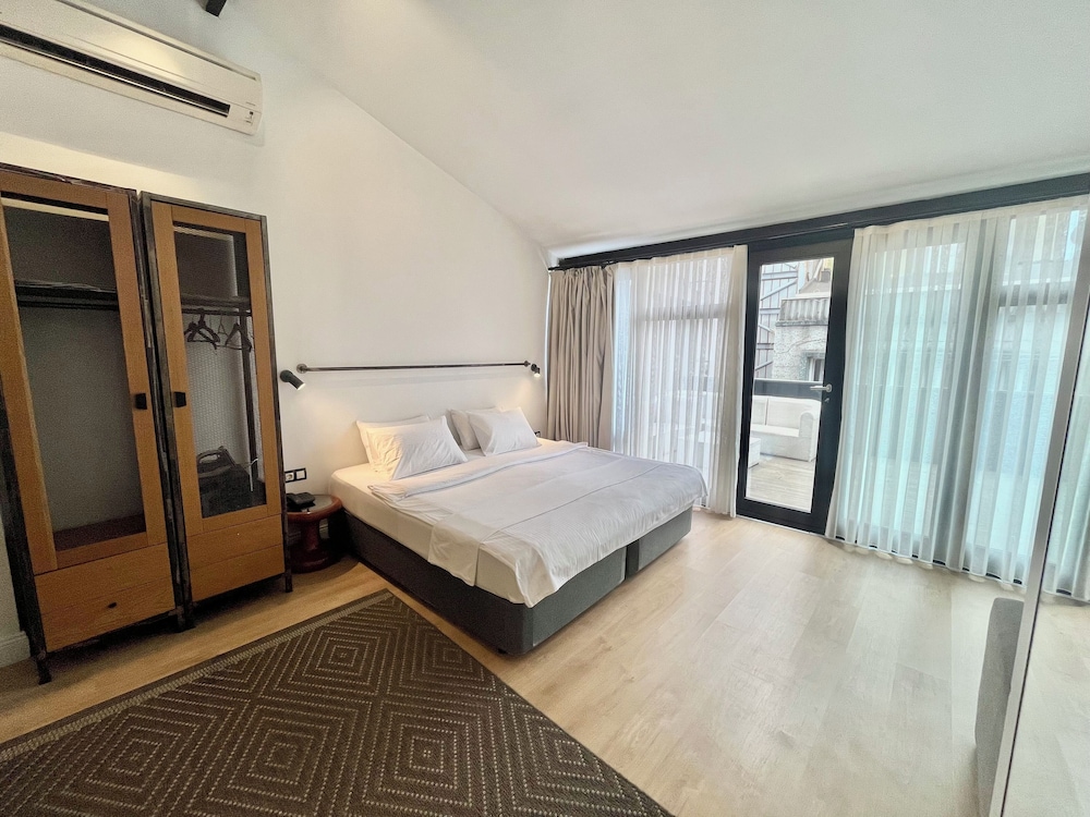 Fitas Oda Beyoglu 12