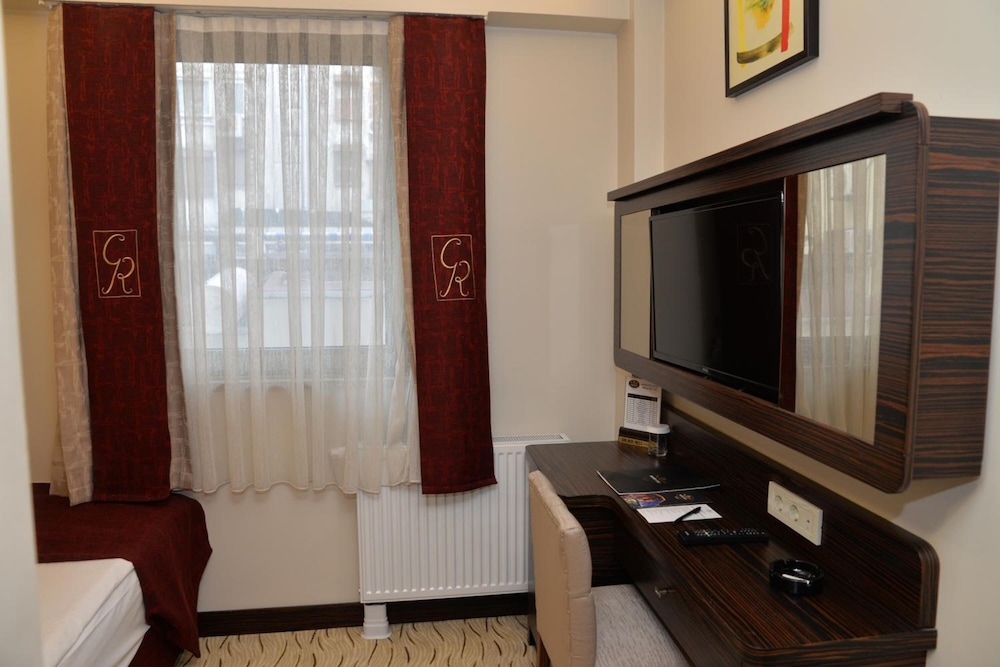 Golden Siyav Hotel 22