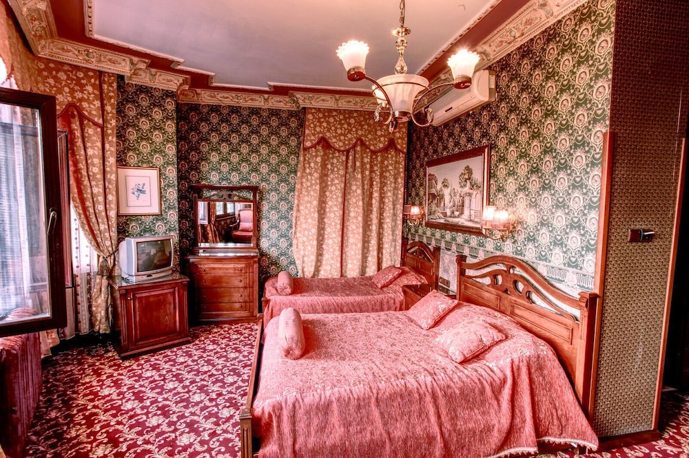 Grand Hotel De Londres 14