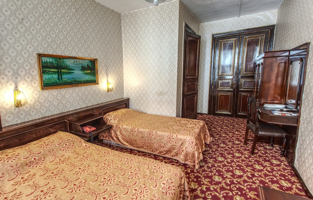 Grand Hotel De Londres 22