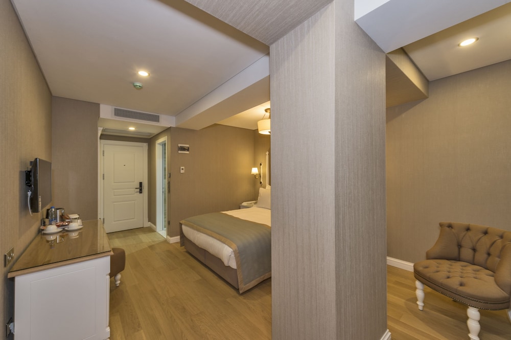 Hanna Hotel 23