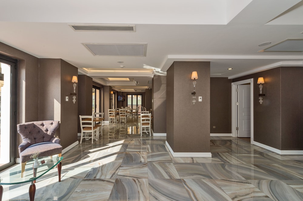 Hanna Hotel 2