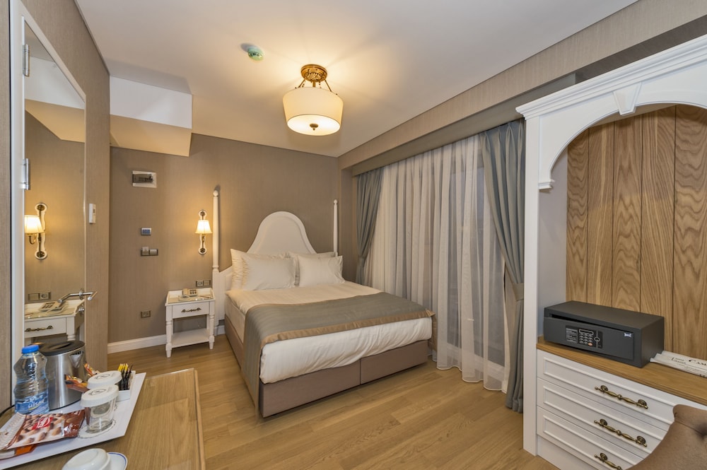 Hanna Hotel 22