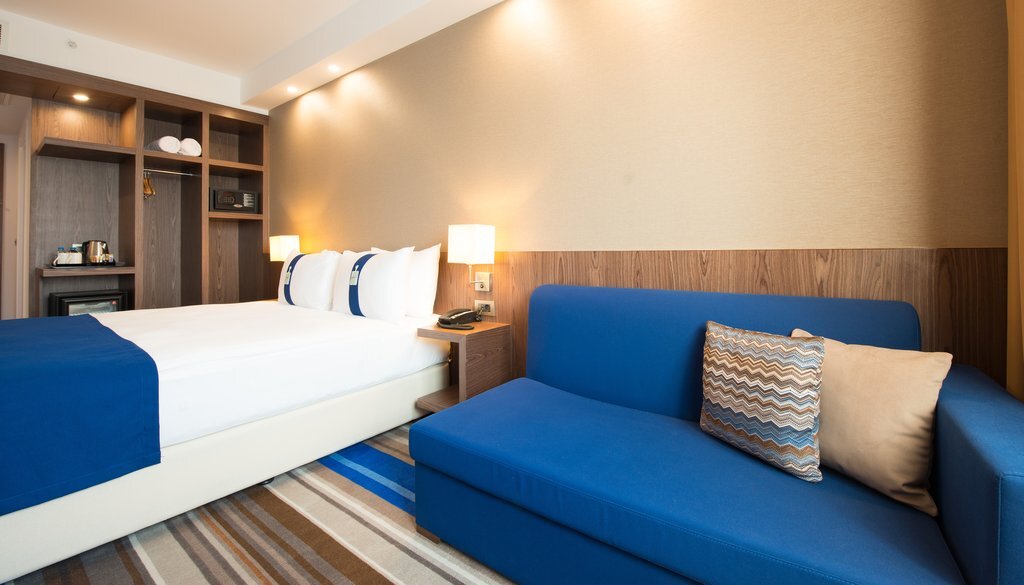 Liv City Hotels 5
