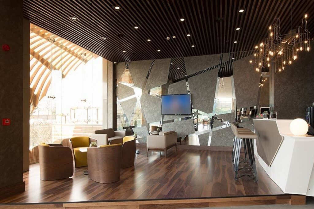 Liv City Hotels 10