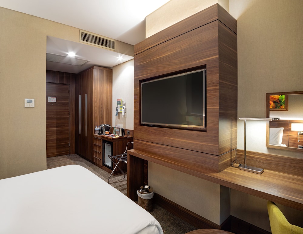 Holiday Inn Istanbul Kadikoy 10