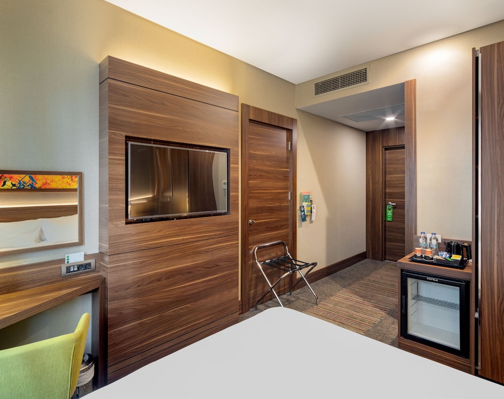 Holiday Inn Istanbul Kadikoy 7