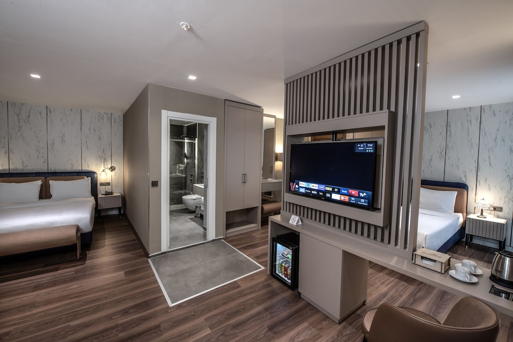 Hotel Bosfora 4