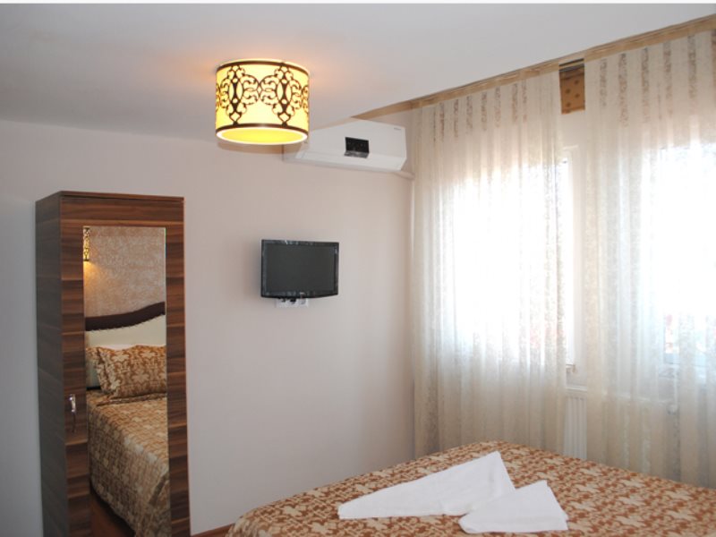 Hotel Buhara Family Inn 10