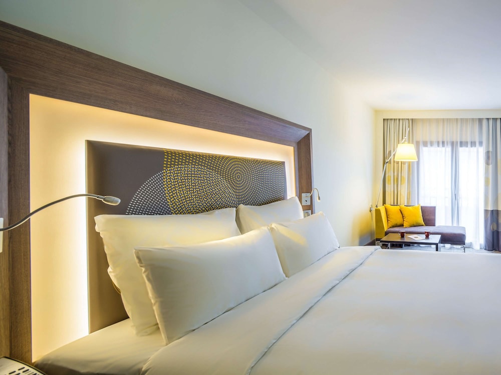 Novotel Istanbul Bosphorus 10