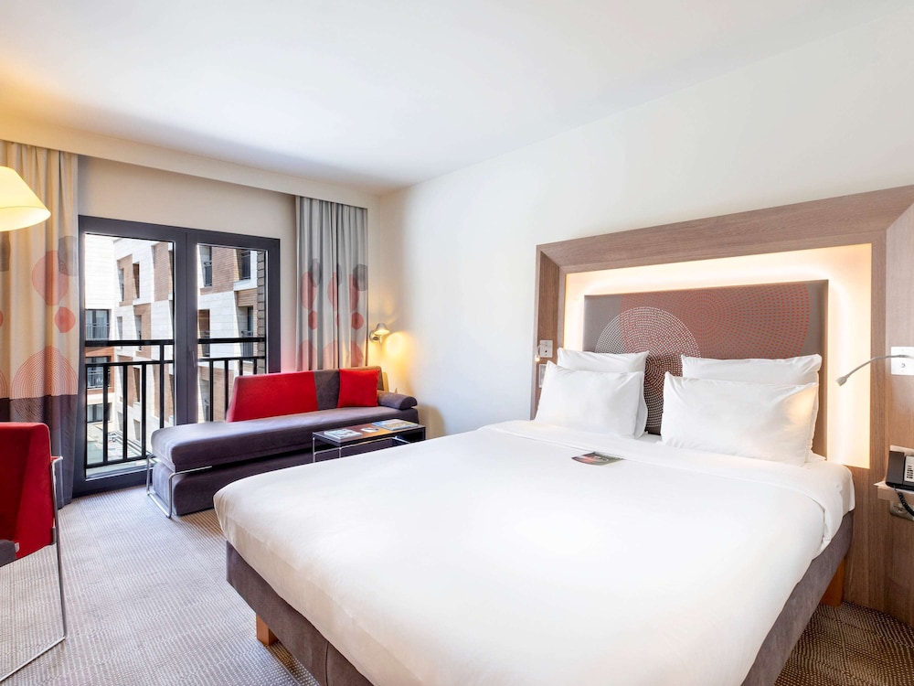 Novotel Istanbul Bosphorus 7