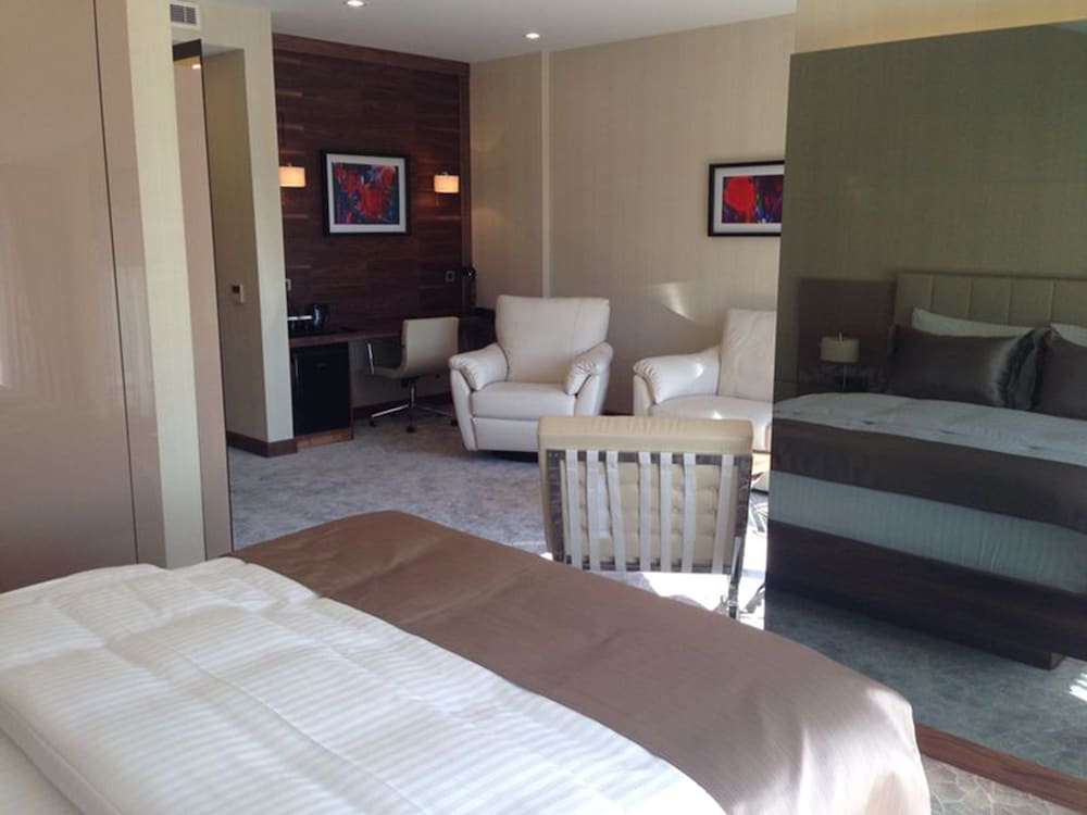 Inera Hotel Pendik 8
