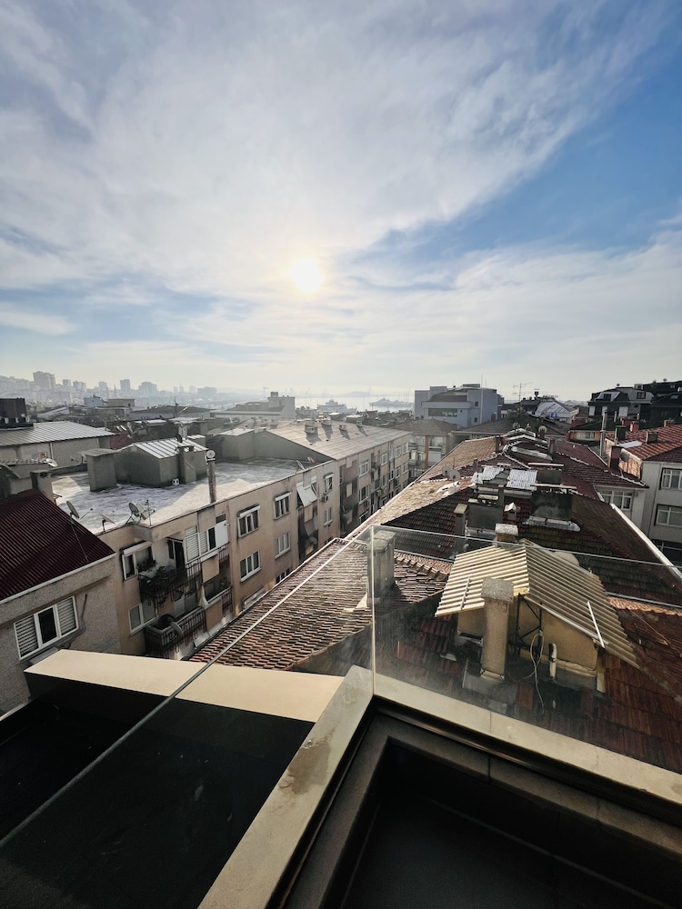 Inera Hotel Pendik 22