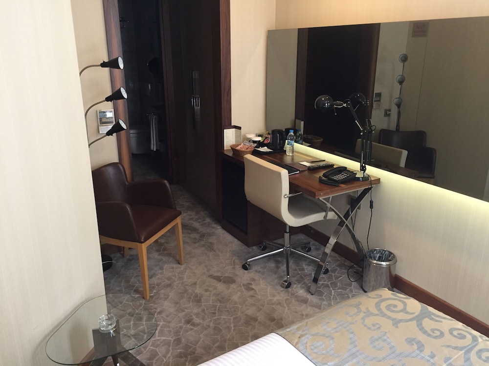 Inera Hotel Pendik 5