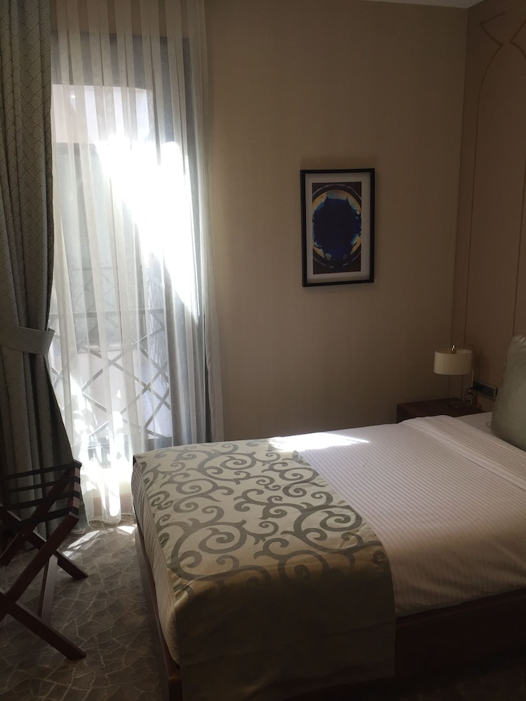 Inera Hotel Pendik 6