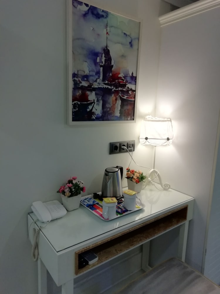 Just Inn Hotel 15