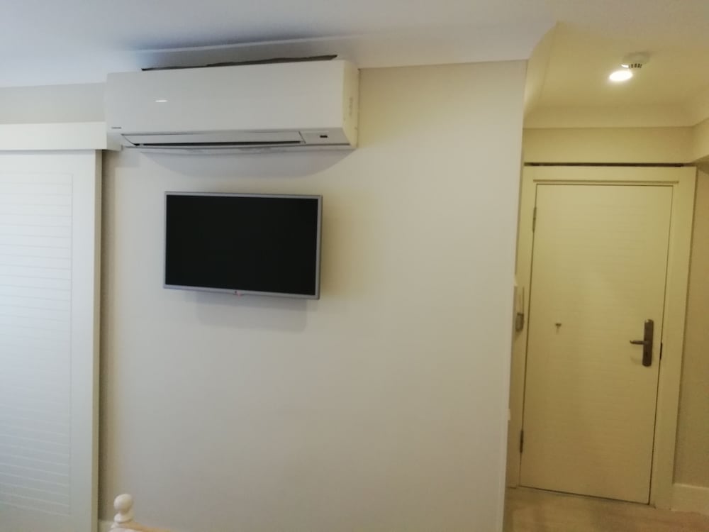 Just Inn Hotel 6