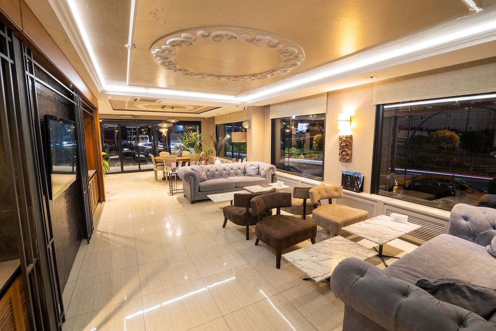 K Suites Hotel 4