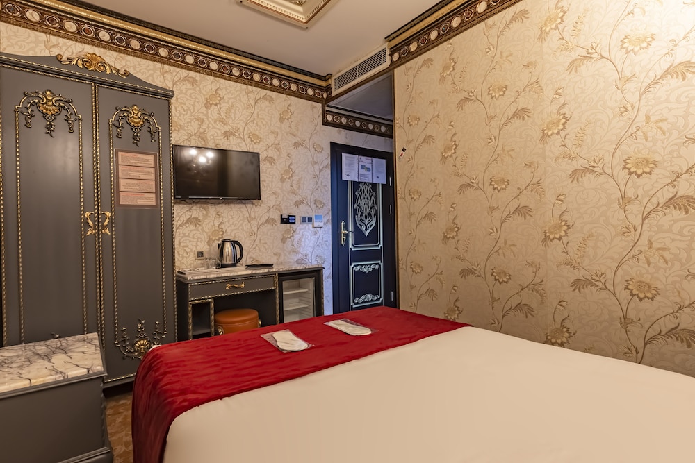 Laleli Blue Marmaray Hotel 17